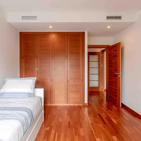 Apartament Modern 2-bedroom 15 Min From Center *