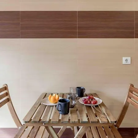 Apartament Modern 2-bedroom 15 Min From Center